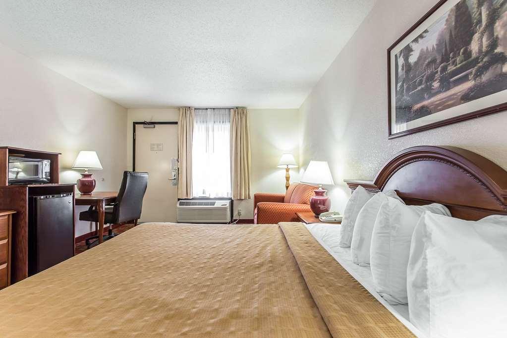 Quality Inn Greenville Near University Quarto foto
