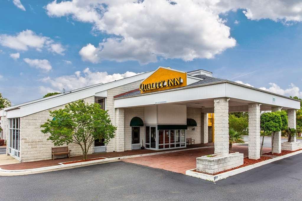 Quality Inn Greenville Near University Exterior foto
